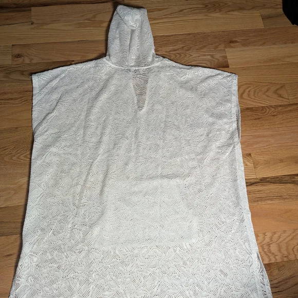 Club Z Collection Lace Hooded Poncho - Picture 3 of 8